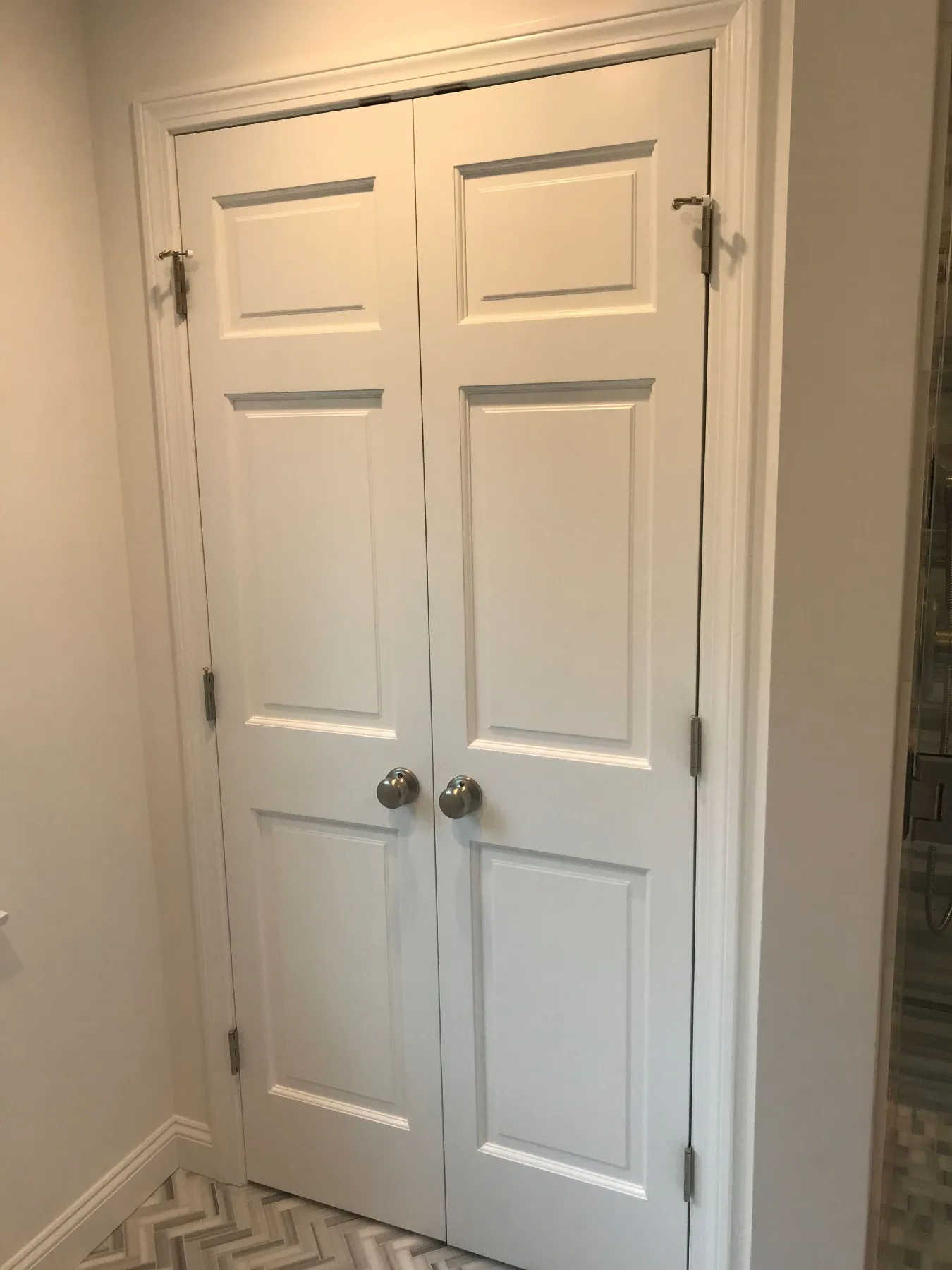 Custom Shower and Vanity - Image 6